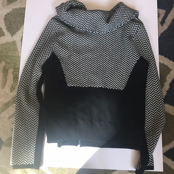 Anthropologie Sparrow Black and White Sweater Jacket M - Picture 3 of 4